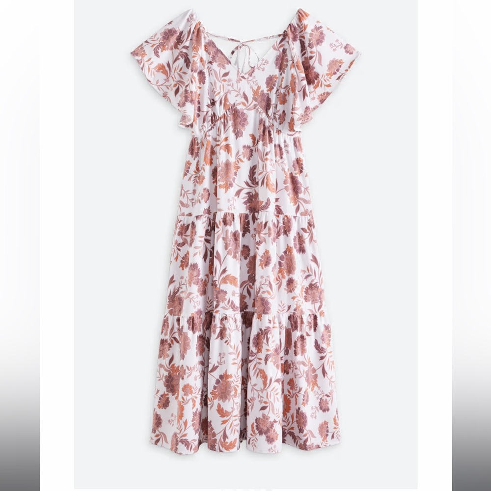 MARKET & SPRUCE 🆕
Jamey Flutter Sleeve Maxi Dress